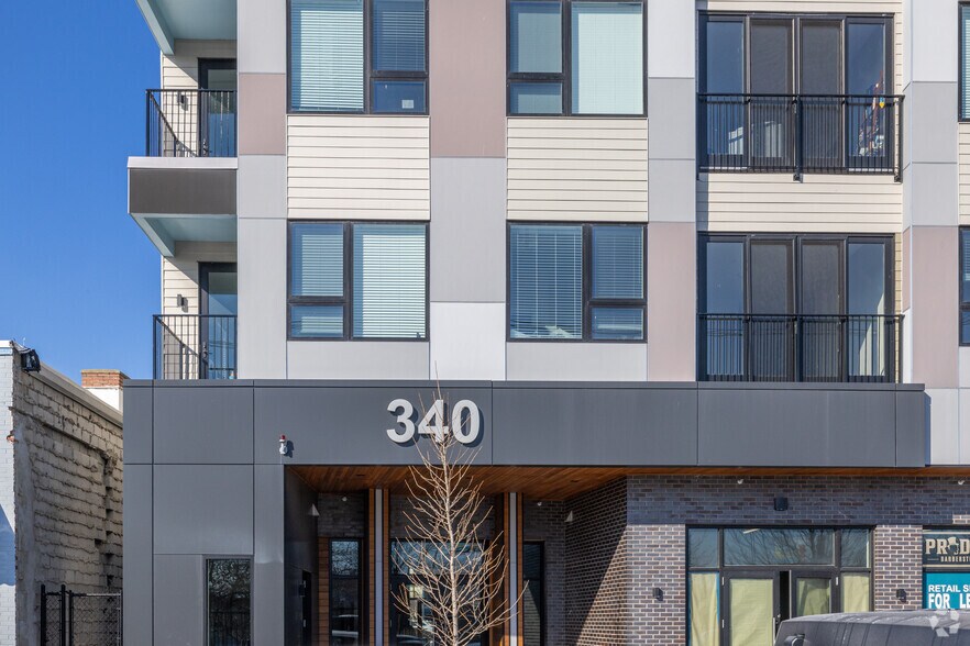 More Photos Of 319-327 Chelsea St, Boston Apartments For Sale