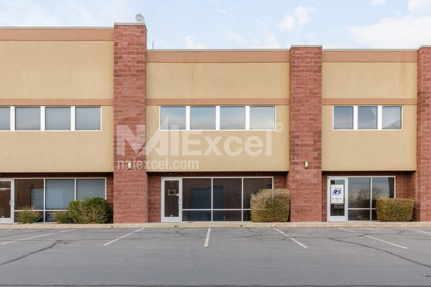 More Photos Of 4012 S River Rd, St George Warehouse For Lease