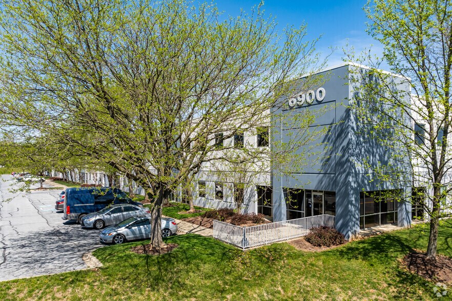 More Photos Of 6900 English Muffin Way, Frederick Warehouse For Lease