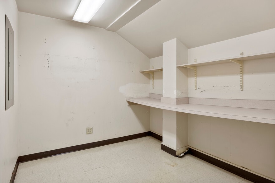 More Photos Of 40 Steuben Pl, Albany Apartments For Lease