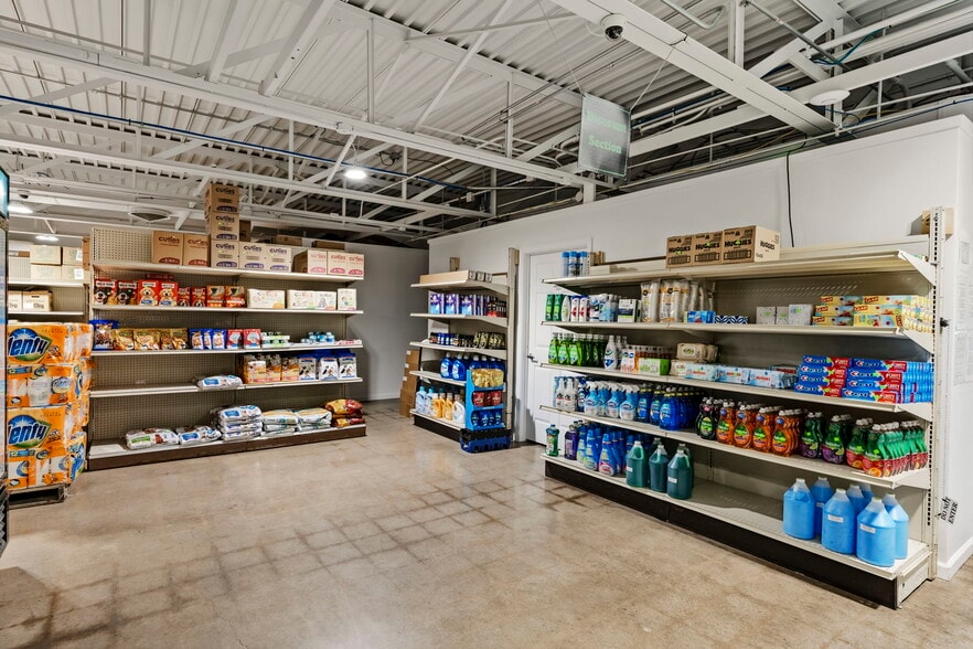 More Photos Of 4144 Pennsylvania 147 Hwy, Herndon Supermarket For Sale