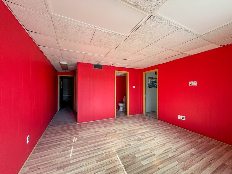 More Photos Of 6275 Highway 85, Riverdale Unknown For Lease