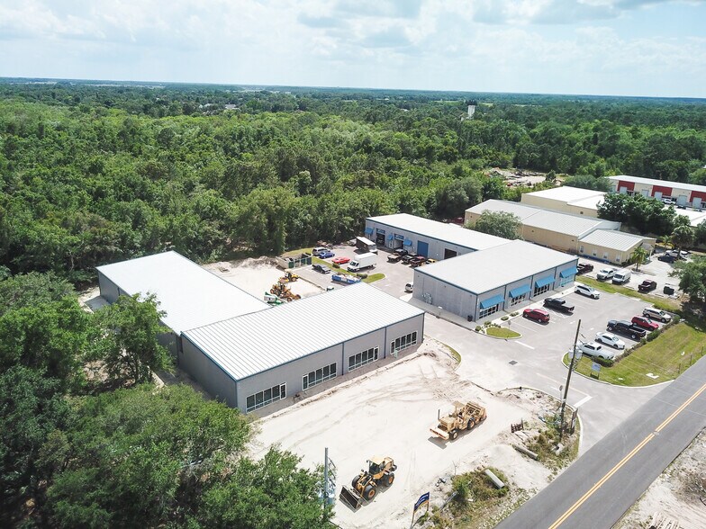 More Photos Of 1445 Hamlin Ave, Saint Cloud Light Distribution For Lease