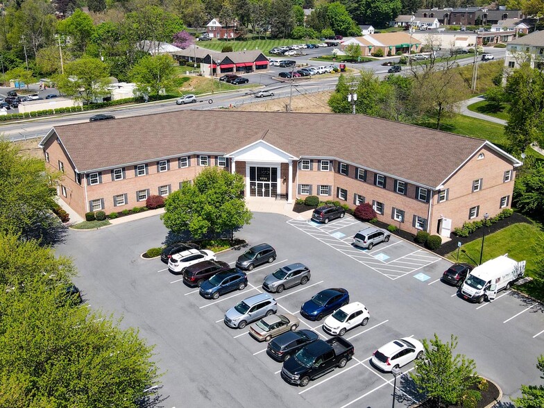 Primary Photo Of 1755 Oregon Pike, Lancaster Medical For Lease