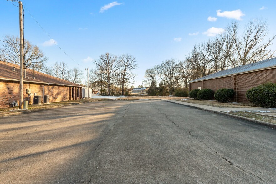 More Photos Of 1405 Braden St, Jacksonville Medical For Sale