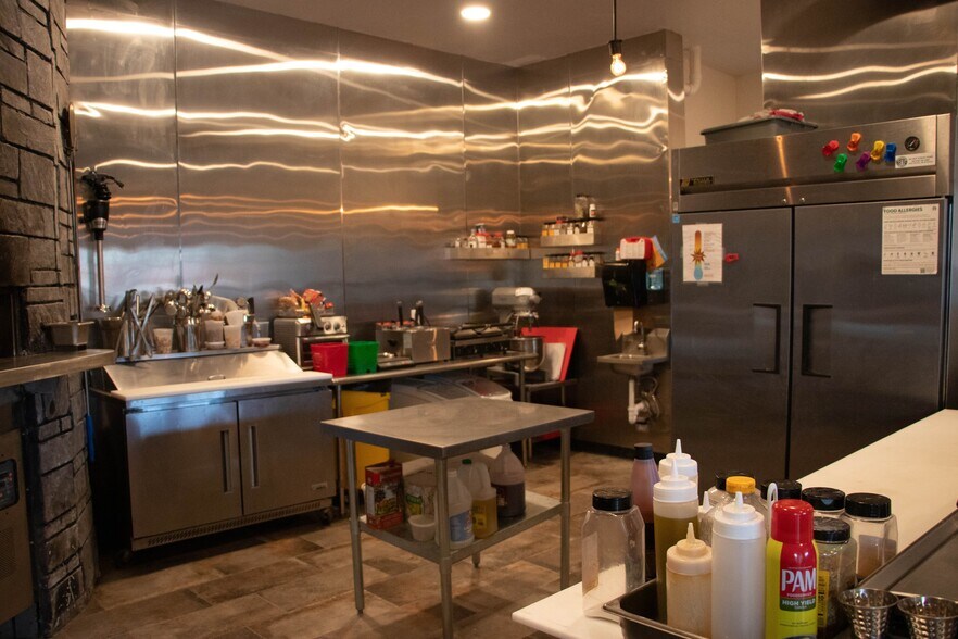 More Photos Of 5781 State Highway 42, Sturgeon Bay Storefront Retail Residential For Sale