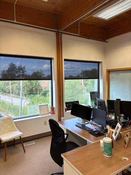 More Photos Of 87 Elm St, Hopkinton Office For Lease