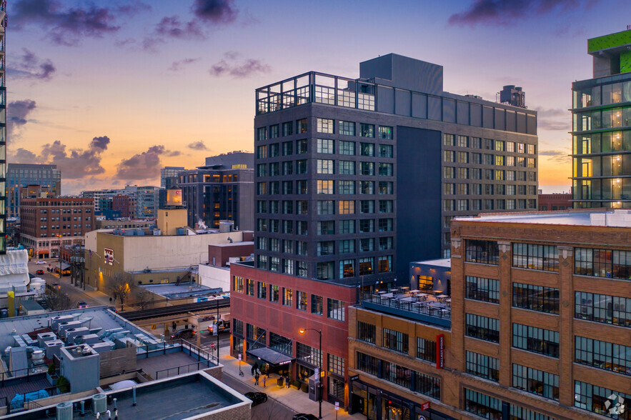 Primary Photo Of 200 N Green St, Chicago Hotel For Lease