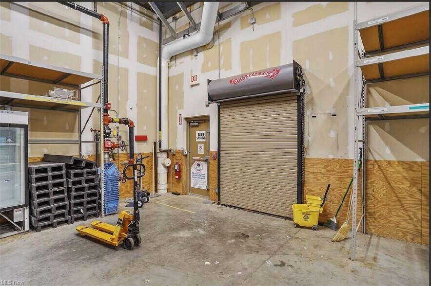 More Photos Of 7800 Cleveland Ave NW, North Canton Drugstore For Sale