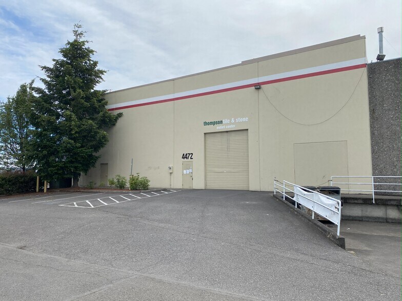 More Photos Of 4456-4466 NW Yeon Ave, Portland Unknown For Lease