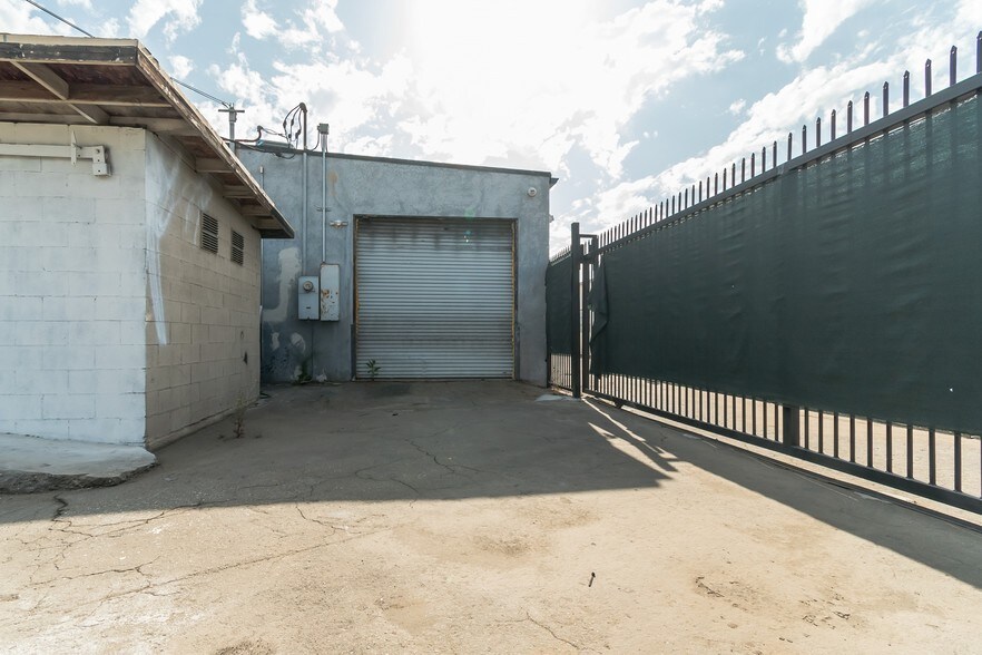 More Photos Of 5117-5125 Calmview Ave, Baldwin Park Manufacturing For Lease
