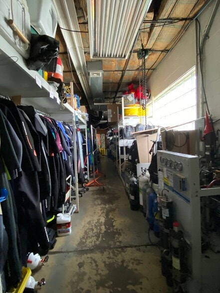 More Photos Of 2905 Banksville Rd, Pittsburgh Storefront Retail Office For Sale