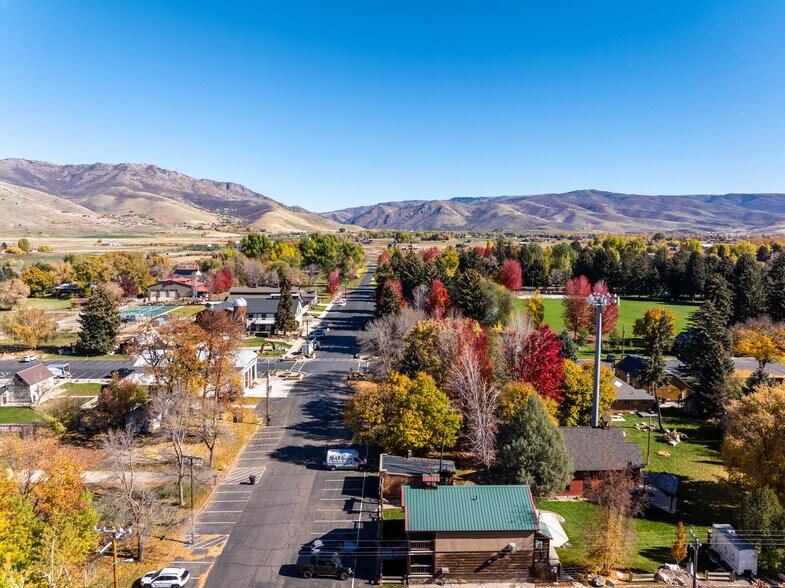 More Photos Of 7355 E 200 S, Huntsville Office For Sale