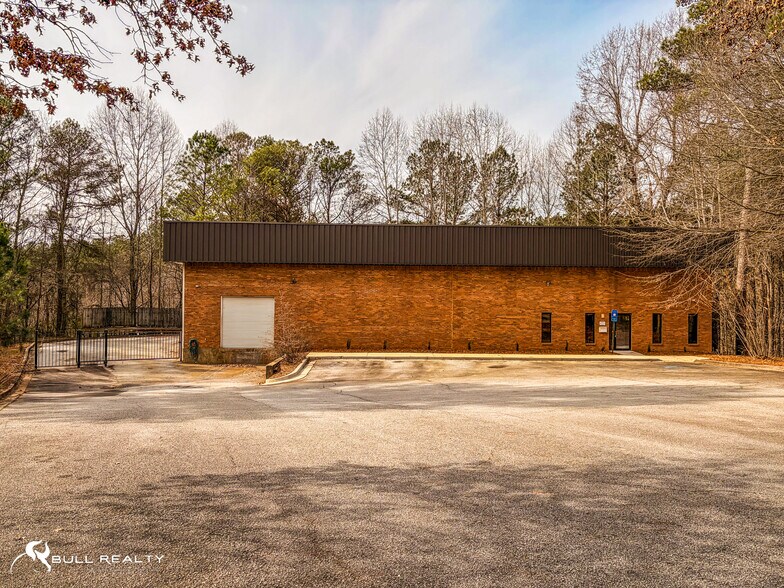 More Photos Of 155 Tober Trl, Fayetteville Warehouse For Lease