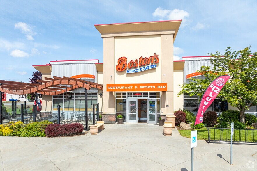 More Photos Of 14004 E Indian Ave, Spokane Restaurant For Lease