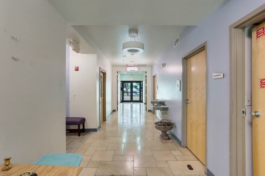 More Photos Of 400 N Andrews Ave, Fort Lauderdale Medical For Lease