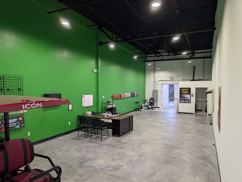 More Photos Of 150-350 Ivey Ln, Pinehurst Supermarket For Lease