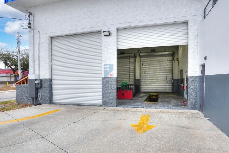 More Photos Of 1803 3rd St Sw, Winter Haven General Retail For Lease