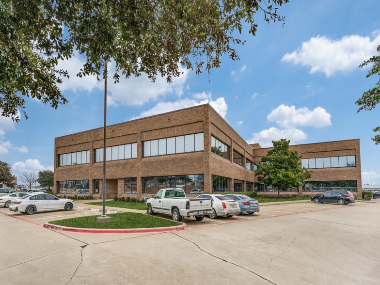 Primary Photo Of 4100 W 15th St, Plano Medical For Sale