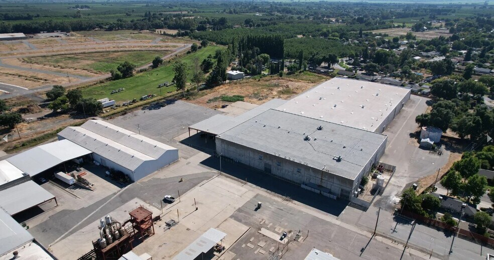 More Photos Of 99 Kentucky Street, Gridley Warehouse For Lease