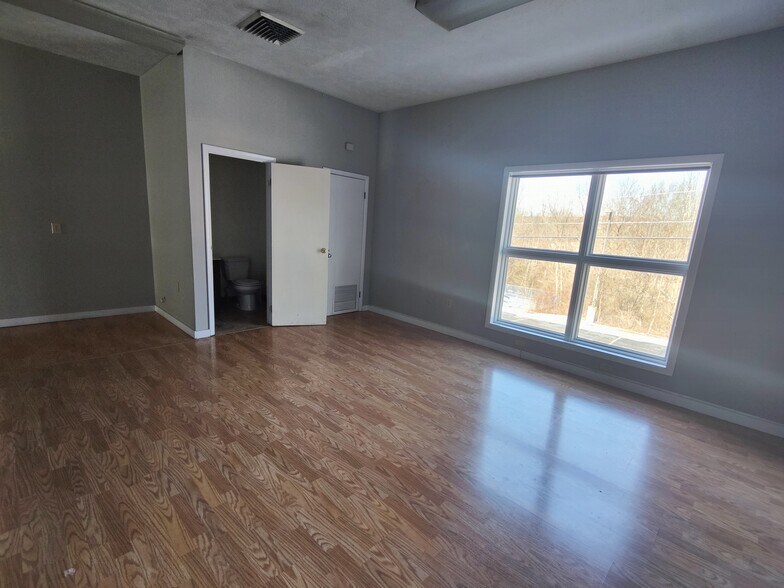 More Photos Of 2331 Route 209, Sciota Office For Lease