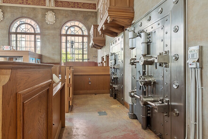 More Photos Of 444 Main St, Athol General Retail For Sale