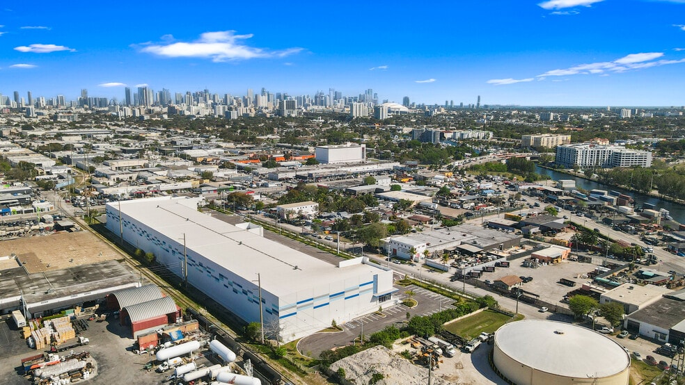 More Photos Of 2260 NW 27th Ave, Miami Refrigeration Cold Storage For Lease