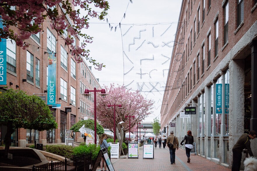 More Photos Of 450 Harrison Ave, Boston Loft Creative Space For Lease