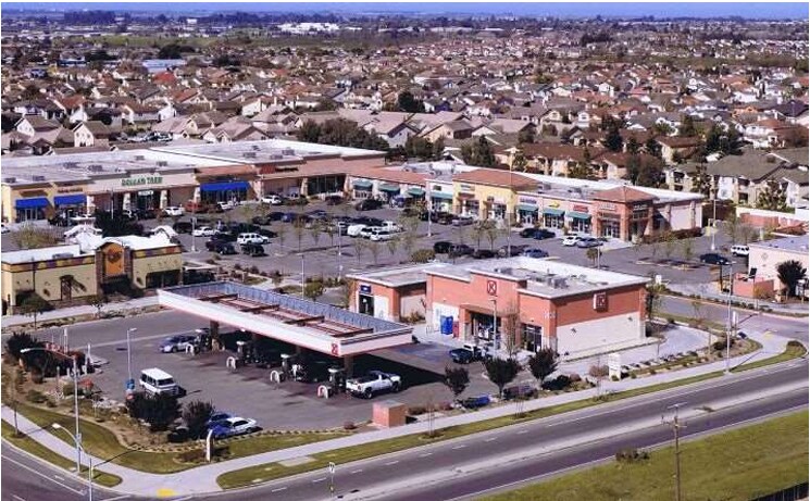 Primary Photo Of 1541-1593 N Sanborn Rd, Salinas Unknown For Lease