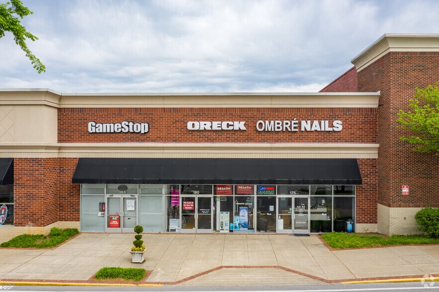 More Photos Of 535-555 Cool Springs Blvd, Franklin Unknown For Lease