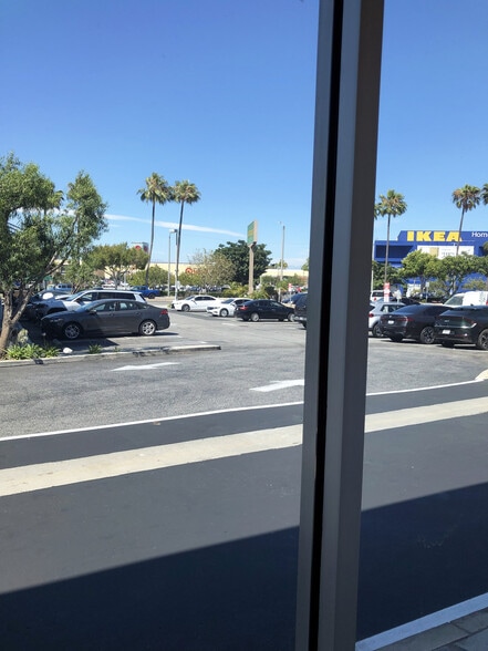 More Photos Of 20820 Avalon Blvd, Carson Unknown For Lease