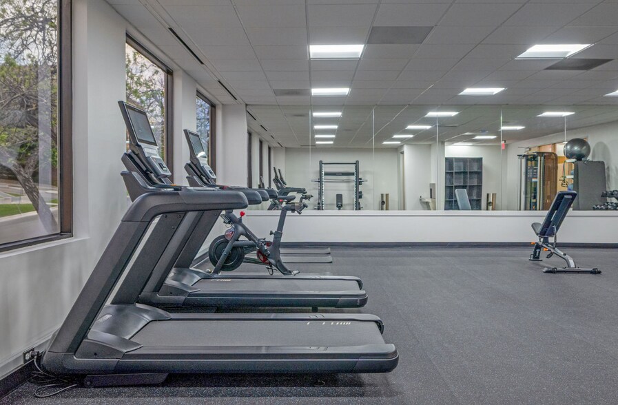 More Photos Of 1601 Rio Grande St, Austin Office For Lease