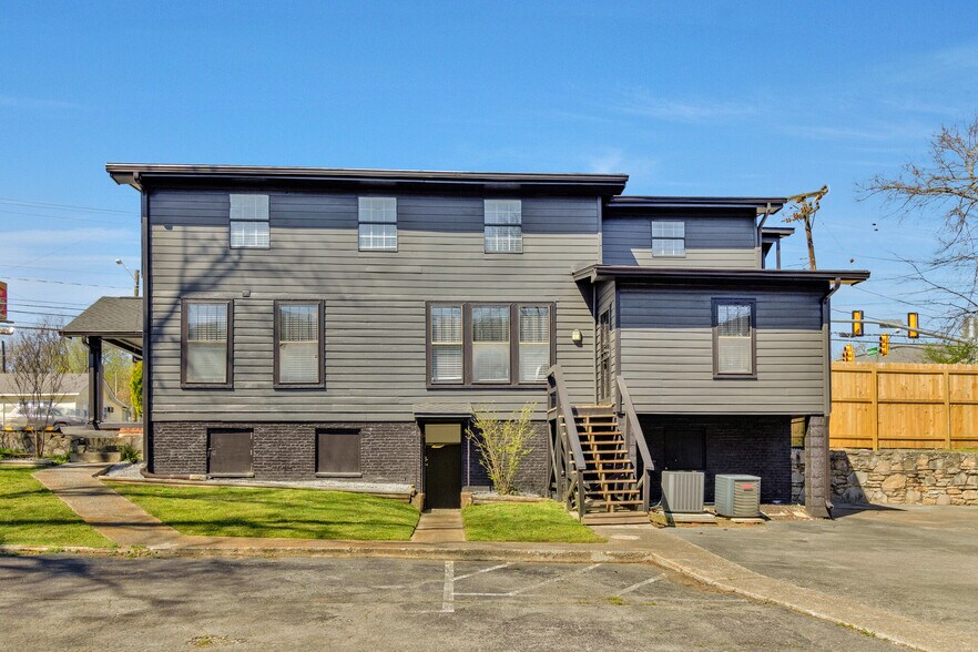 More Photos Of 131 Donelson Pike, Nashville Loft Creative Space For Sale