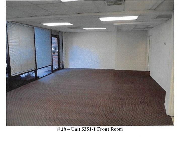 More Photos Of 5349 Great Oak Dr, Lakeland Light Distribution For Lease