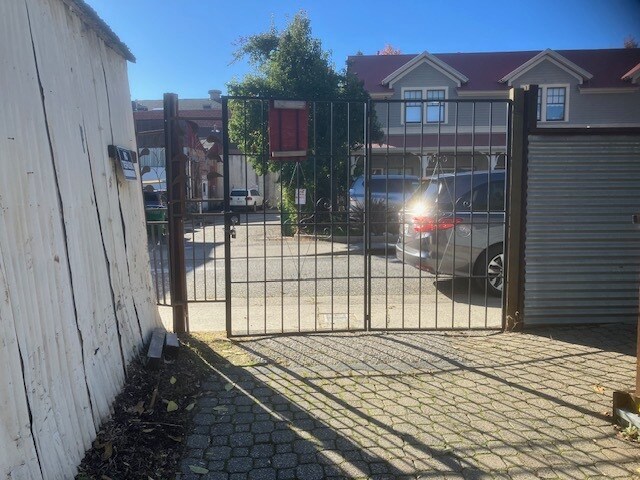 More Photos Of 106 E Main St, Grass Valley Restaurant For Sale