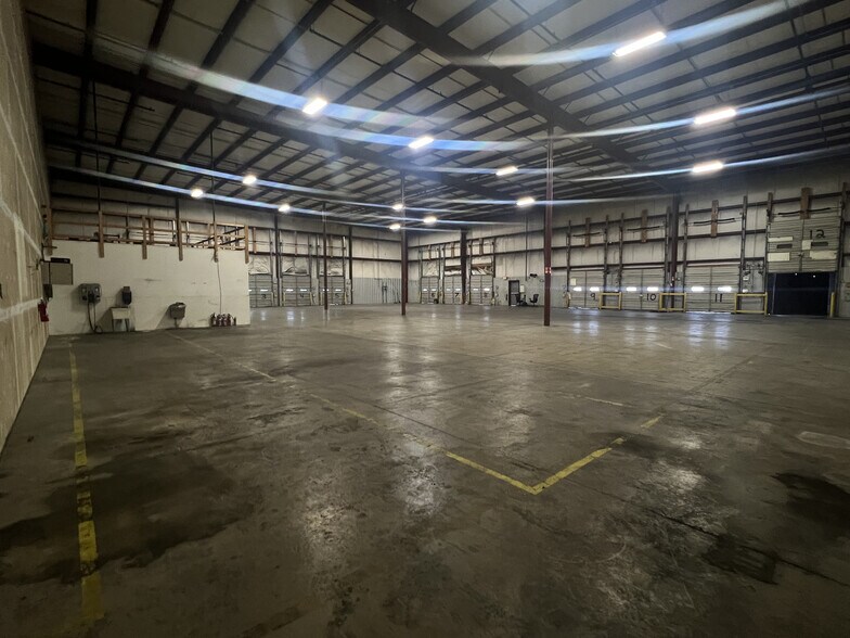 More Photos Of 116 Satterlee Rd, Dubois Warehouse For Lease