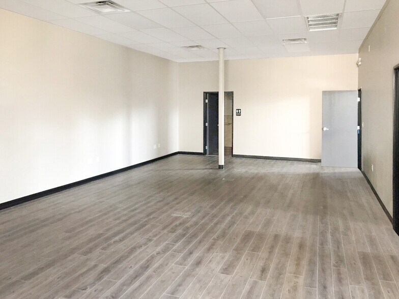 More Photos Of 4250 Simmons St, North Las Vegas Medical For Sale