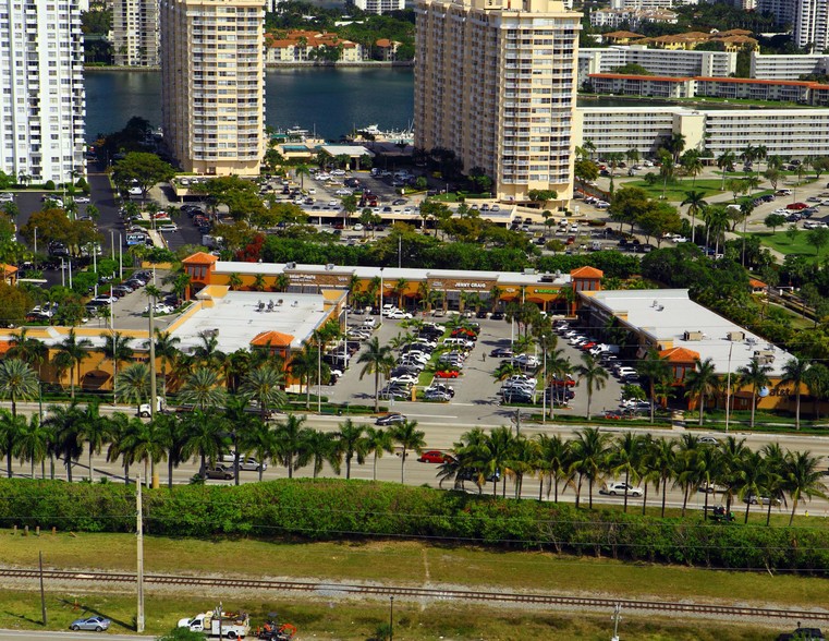 Primary Photo Of 18100 Biscayne Blvd, Aventura Unknown For Lease