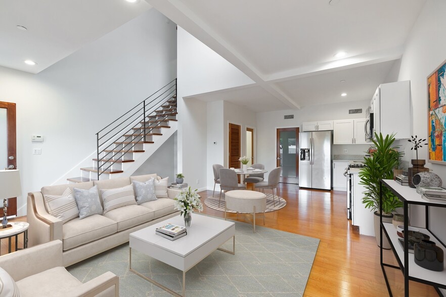 More Photos Of 1411-1413 Cloverfield Blvd, Santa Monica Apartments For Sale