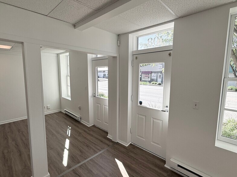 More Photos Of 108 E Main St, Plainfield General Retail For Lease