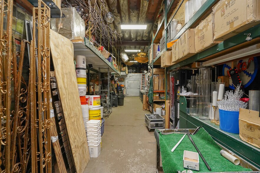 More Photos Of 315-321 Hendrickson Ave, Lynbrook Warehouse For Sale