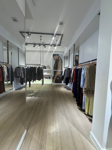 More Photos Of 218 S Mill St, Aspen Storefront For Lease