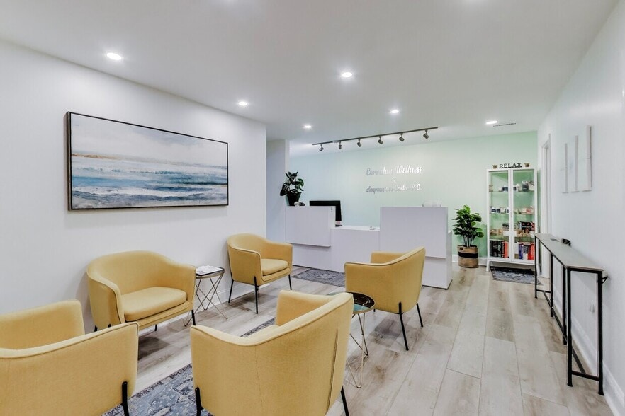 More Photos Of 5520-5532 Hempstead Way, Springfield Office For Sale