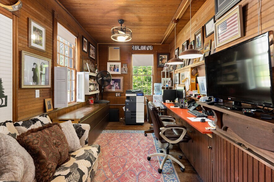 More Photos Of 696 Kent Rd, Gaylordsville Storefront Retail Residential For Sale