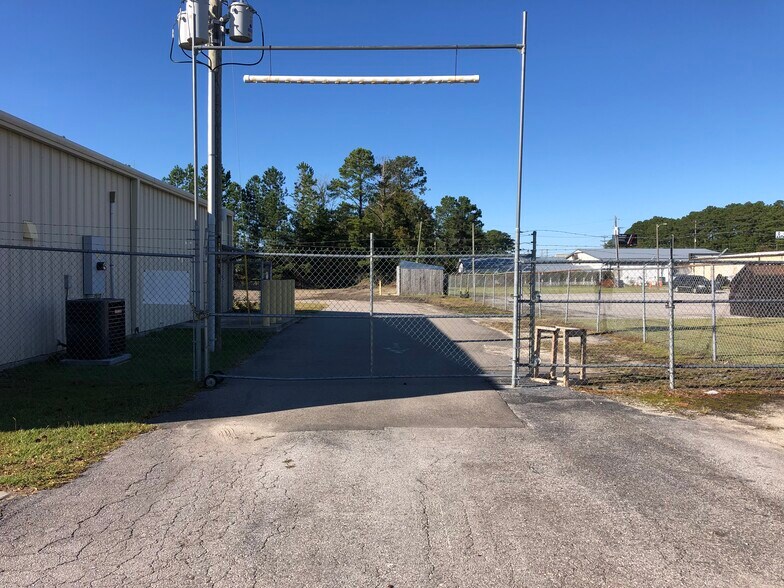 Primary Photo Of 110 Enterprise Rd, Jacksonville Land For Lease