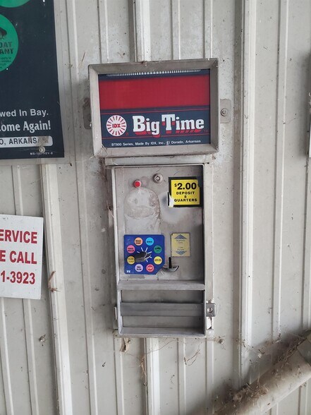 More Photos Of 204 Carver st, Winslow Carwash For Sale