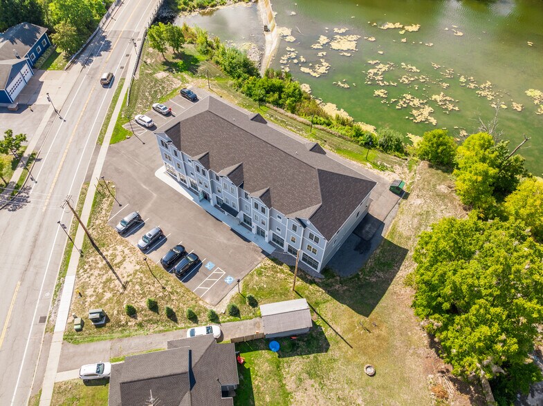 More Photos Of 32 Buffalo St, Churchville Apartments For Lease