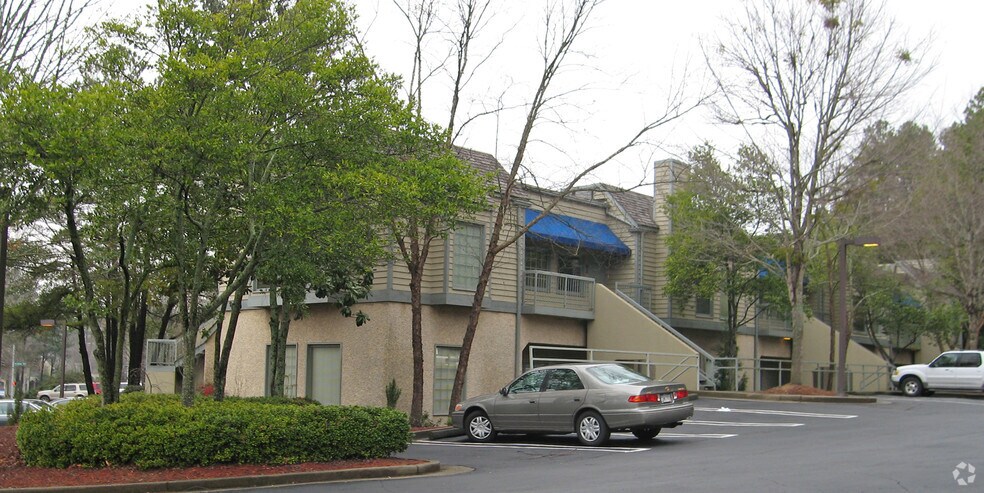 More Photos Of 3040 Holcomb Bridge Rd, Norcross Medical For Lease
