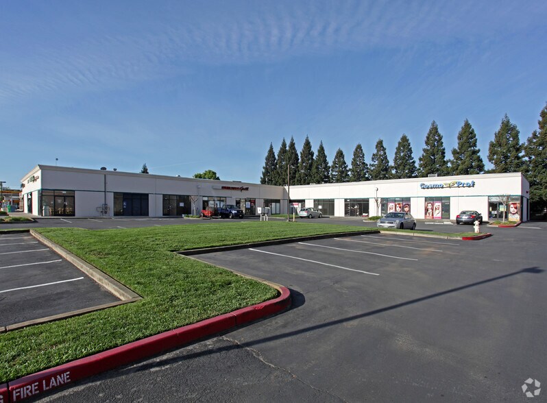 Primary Photo Of 3084 Sunrise Blvd, Rancho Cordova General Retail For Lease