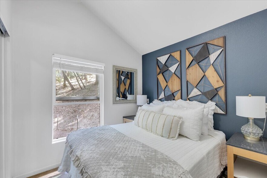 More Photos Of 22732 Middle Camp rd, Sonora Hotel For Sale